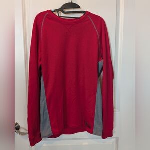 Men's Mossy Oak Red Sweater Size Medium
